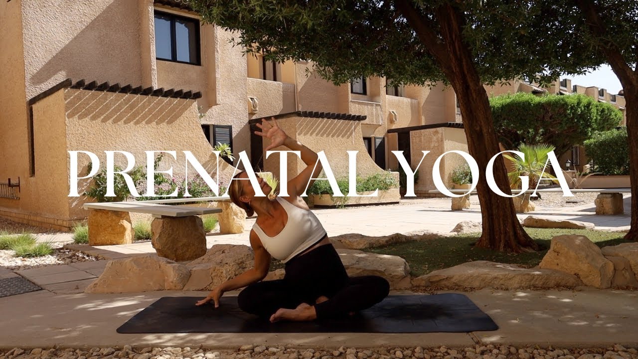 Prenatal Yoga : Body Awakening and Back Pain Relief {25 MIN}