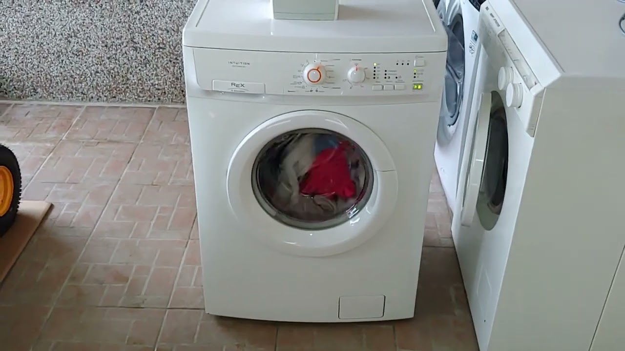 Rex Electrolux RWP 10170 W - parte 2 - Lavaggio energico a 90°
