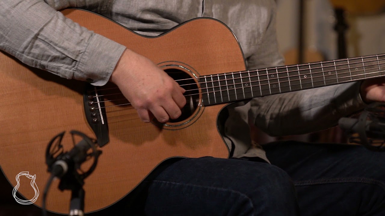 Furch Yellow Master's Choice Gc-CR SPA, Western Red Cedar & Indian Rosewood demo