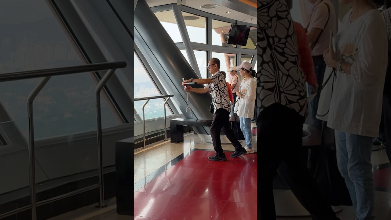 Куала-Лумпур | Южноафриканский малайец посетил башню KL Tower