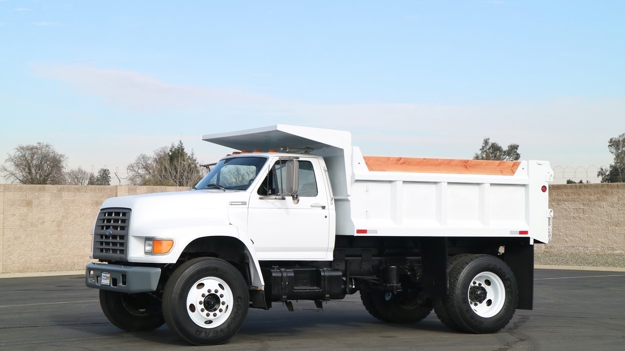 1996 Ford F800 5-7 Yard Dump Truck