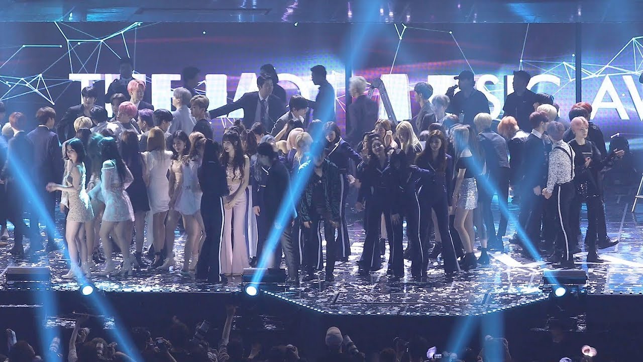 BTS, TWICE, RedVelvet, GFRIEND 전출연진 엔딩 (Ending) 4K 직캠 by 비몽