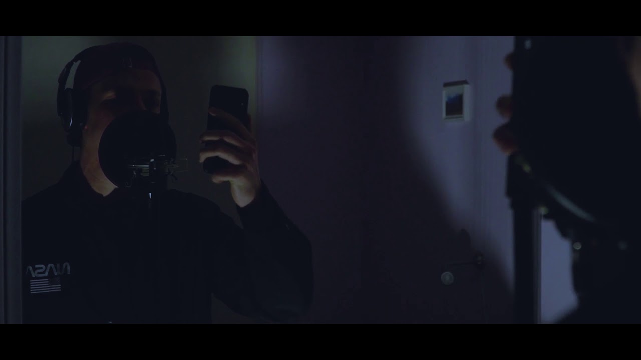 Kudy Kosmita #hot16challenge2