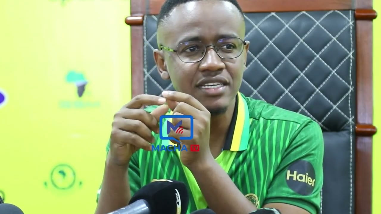 ALIKAMWE AFUNGUKA GSM KUSHINDA TENDA YA UJENZI WA UWANJA HERSI MWENYEKITI WA KAMATI HIYO YA UJENZI