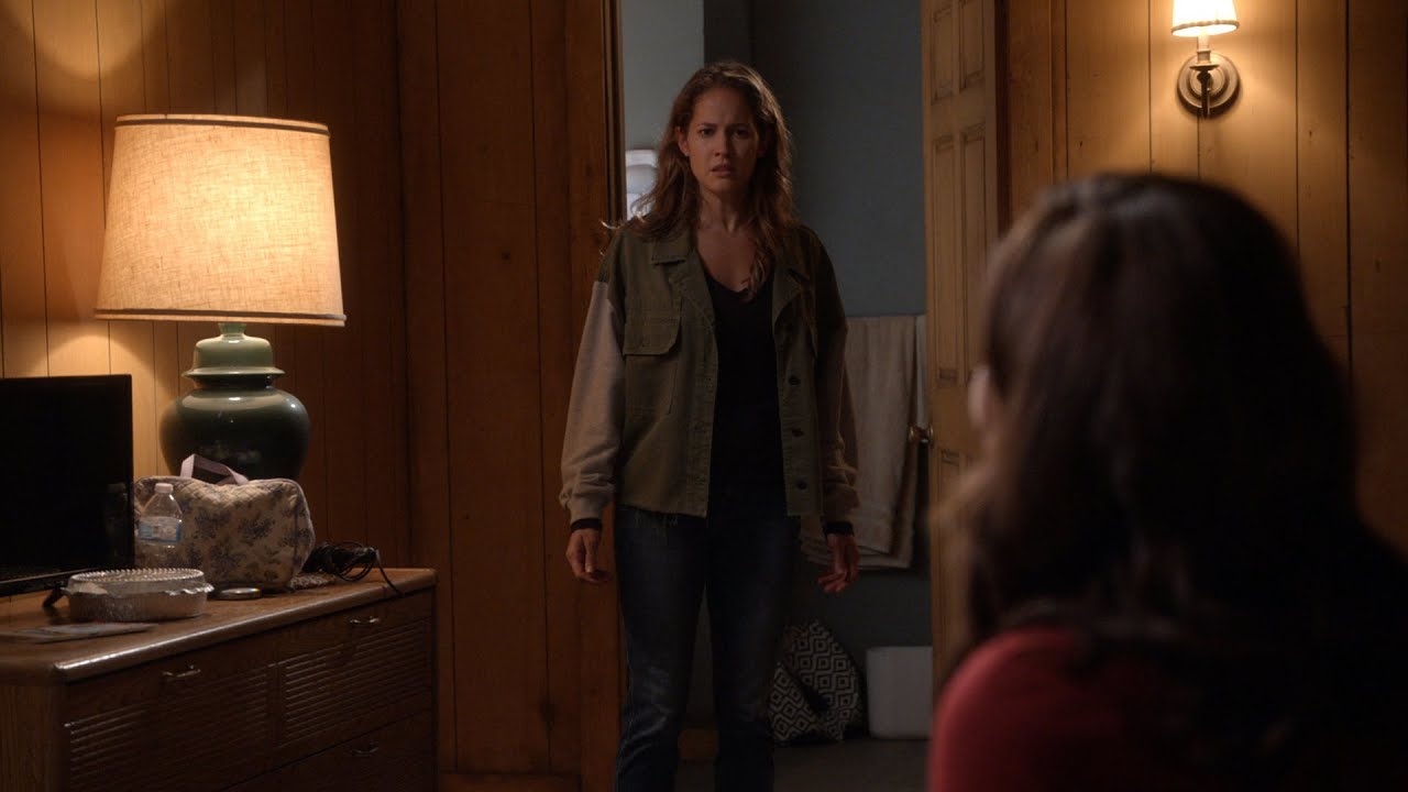Andy Confronts Her Mother - Station 19