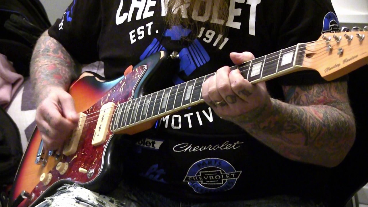 Guitar talk with the Rockin' Reverend - Amazing Harley Benton guitars