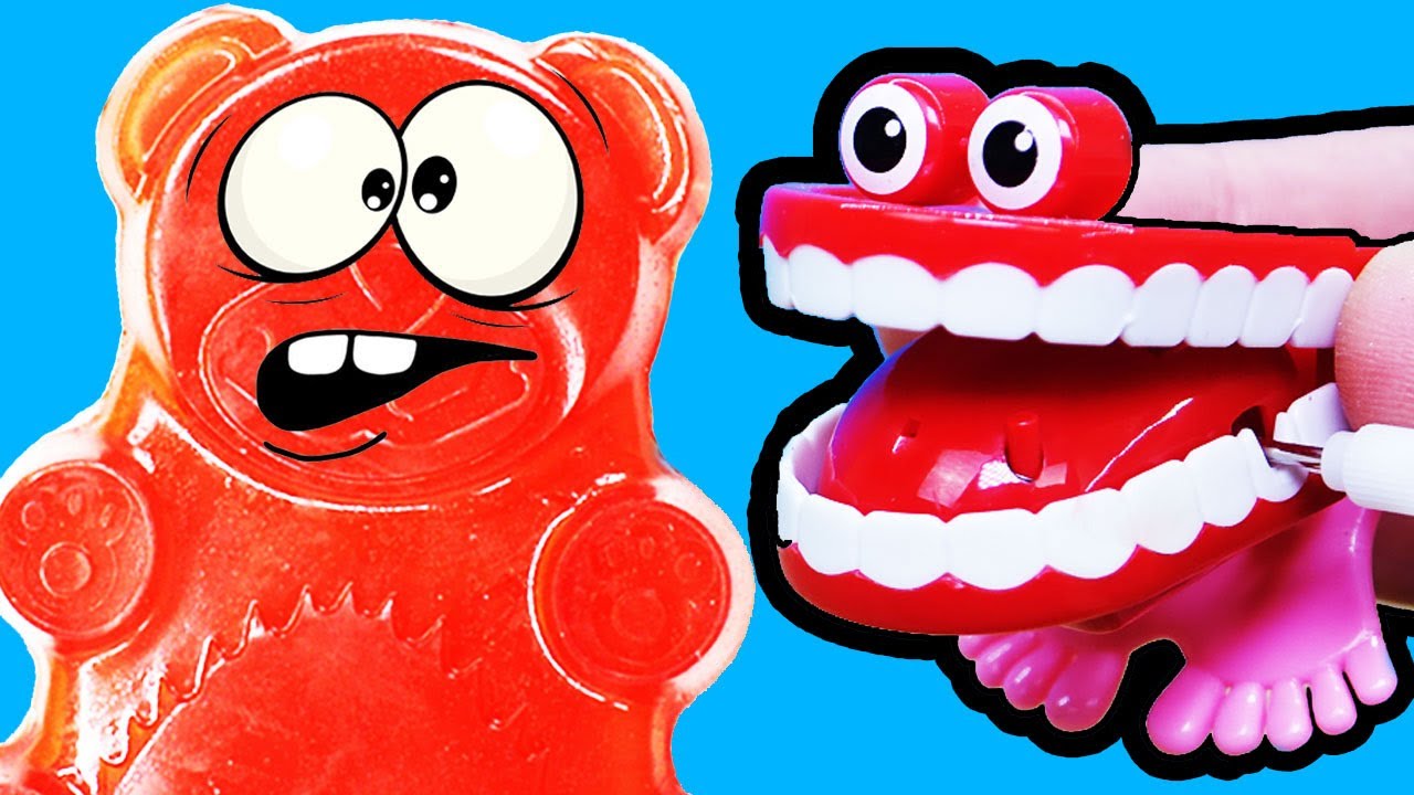 CHOMPER ANTIESTRÉS Y VALERA EL OSO GELATINOSO | 11 ANTIESTRÉS Y EL ESQUELETO DE PETRUCCIO
