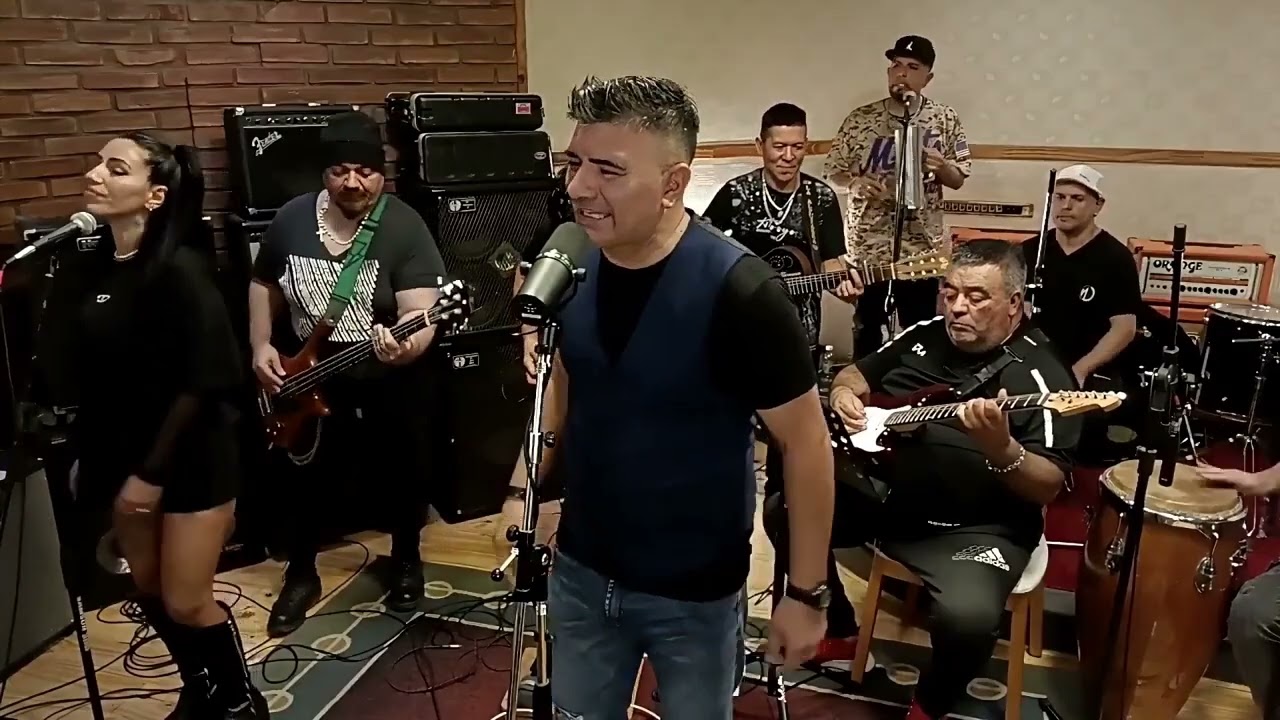 Grupo Aventura - Recital En Vivo (Sadai Argentina)