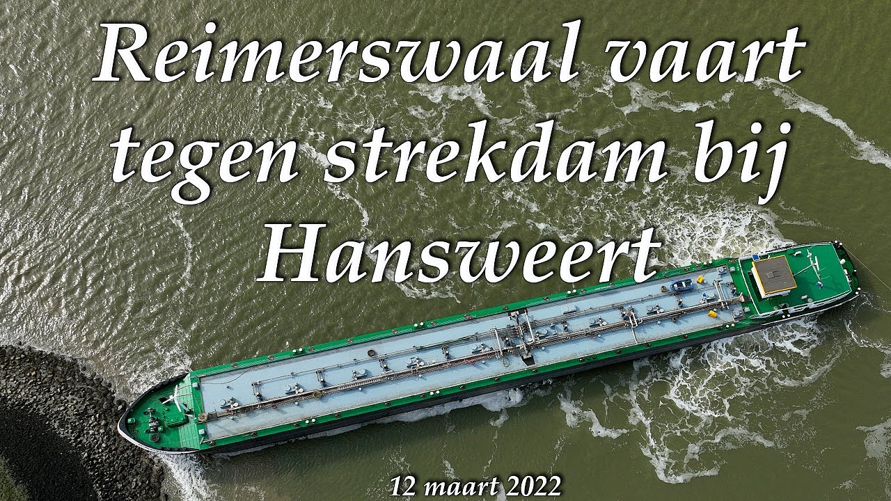 Binnenvaartschip Reimerswaal vastgelopen bij Hansweert Westerschelde