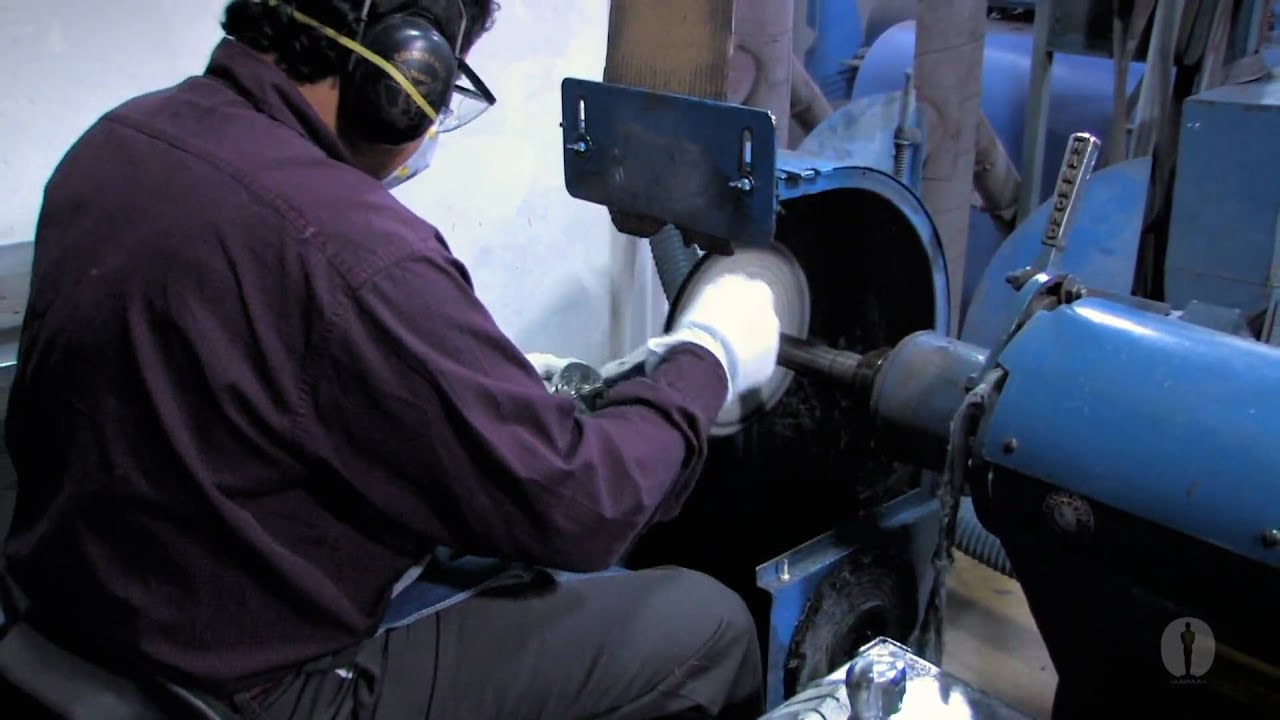 Making an Oscar® statuette