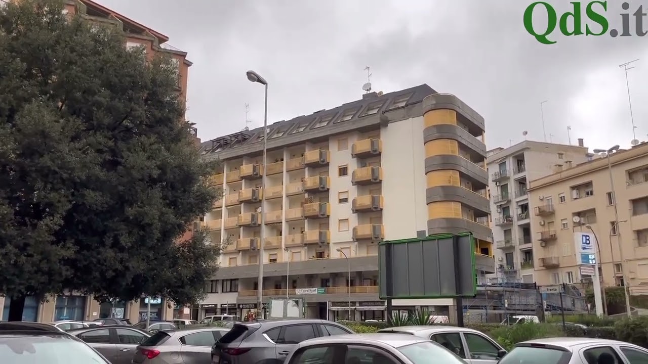 A Caltanissetta alberi caduti e pali divelti per il maltempo