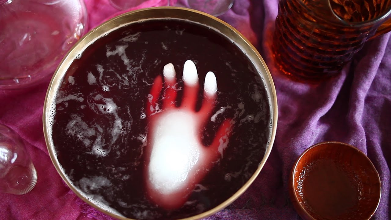 Como fazer ponche de Halloween