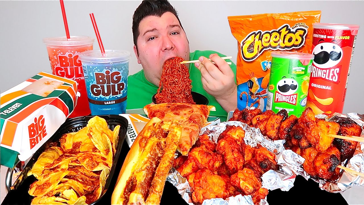 7-Eleven Convenience Store • MUKBANG