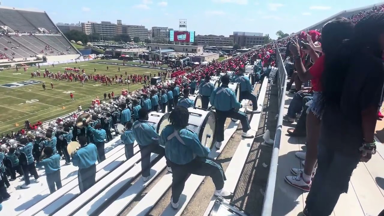 Jackson State University Marching Band ( SBOTS)  -  Phonic Song ( War and Thunder View )