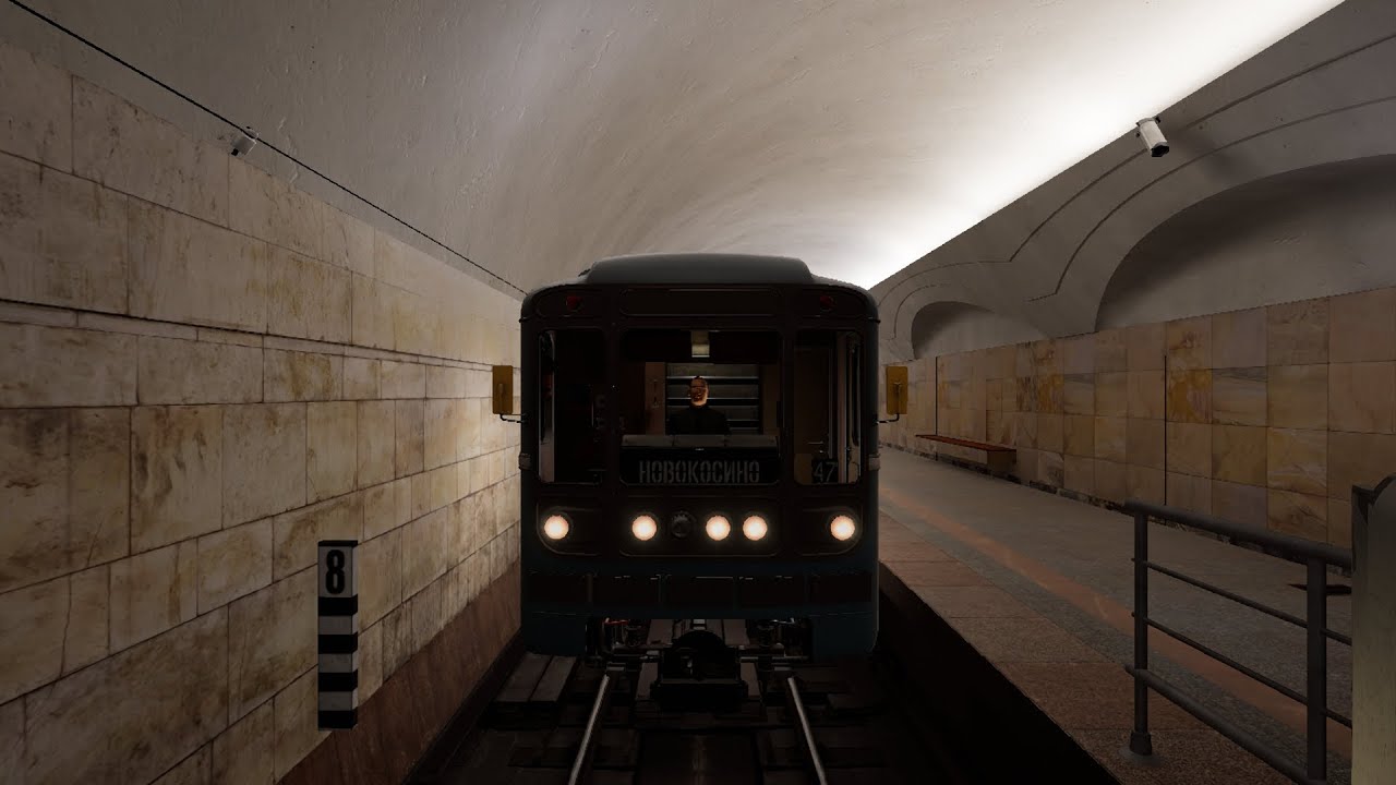 Звуки поезда 81 - 717 в Subtransit Drive.