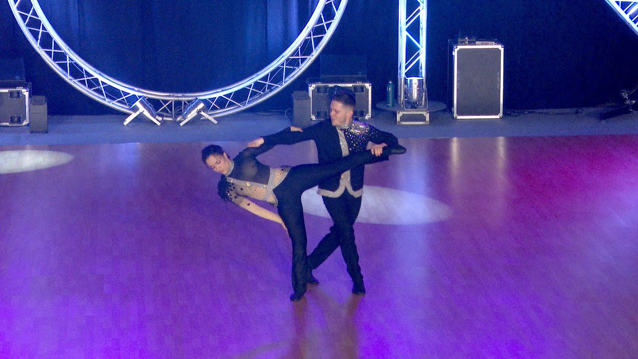 WEST IN LYON 2022 - PRO SHOW - Nicole & Thibault RAMIREZ