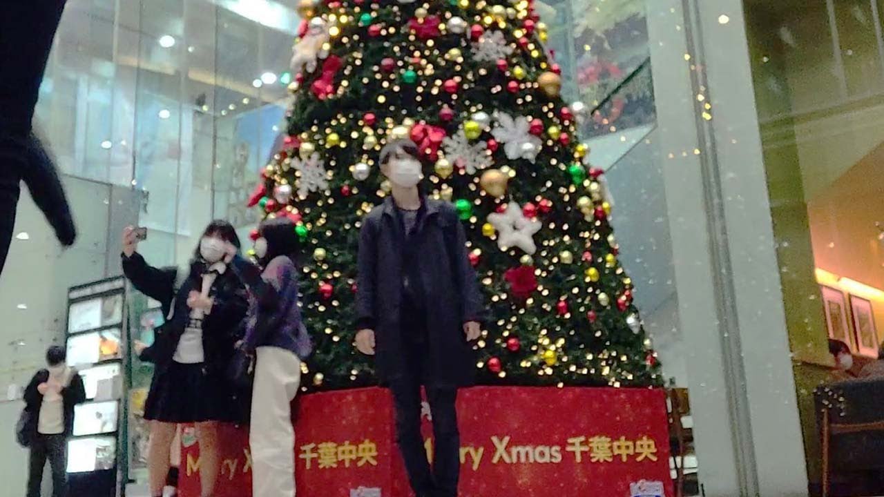 【日常Vlog】普通に労働して、クリスマスの雰囲気を微かに味わって帰宅