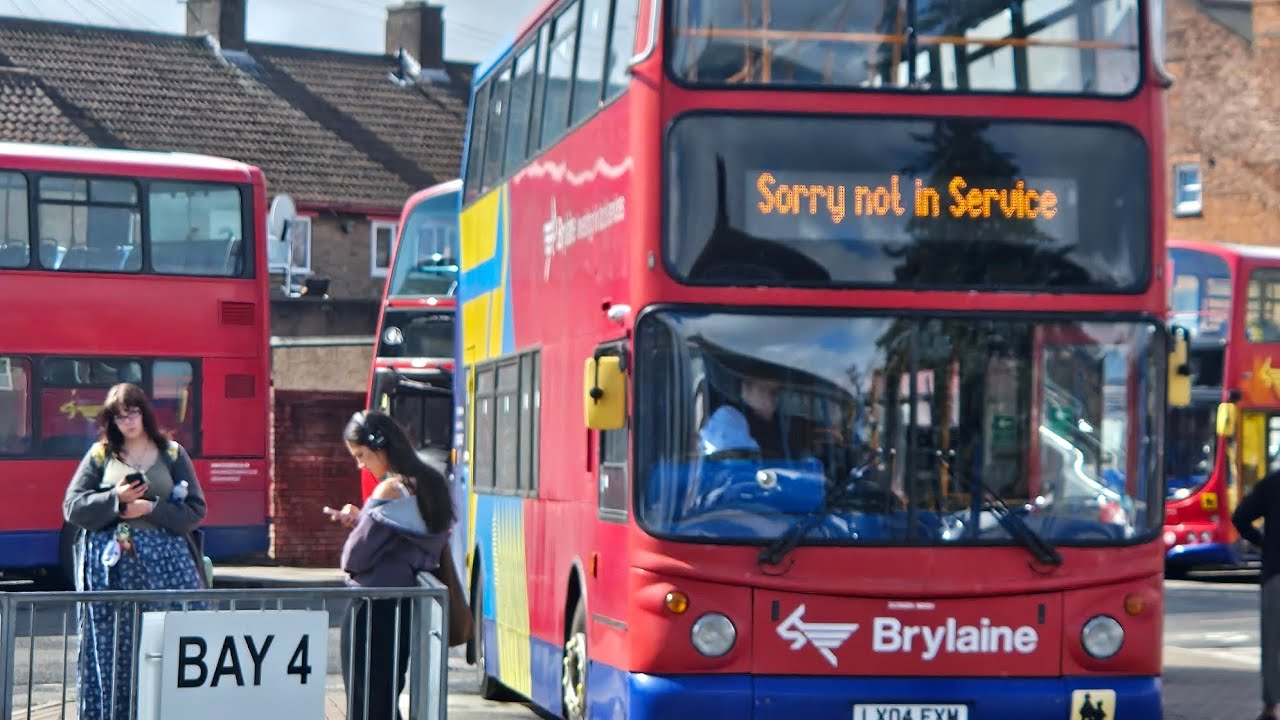 Brylaine Travel 141 LX04 FXM Alexander Dennis ALX 400 Trident (21 Years Old)