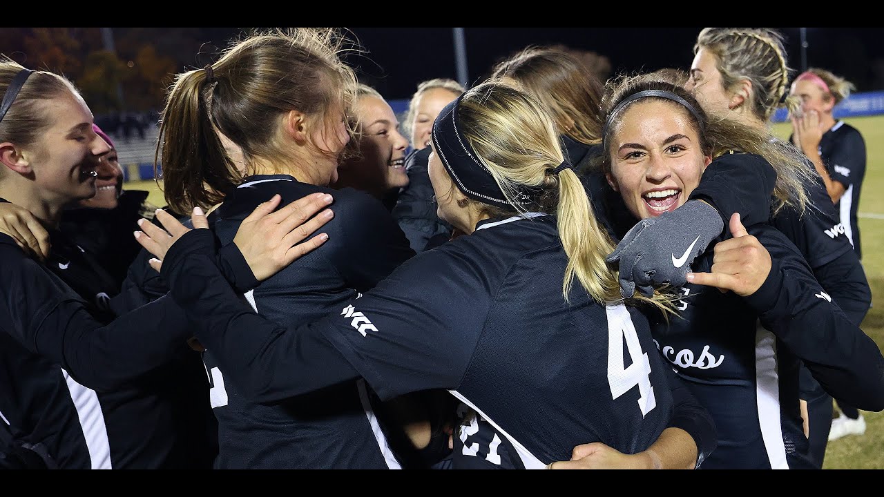 2021-22 Women's Soccer Knocks Off No. 1 Seed Duke, Advances to College Cup (NCAA Tournament)