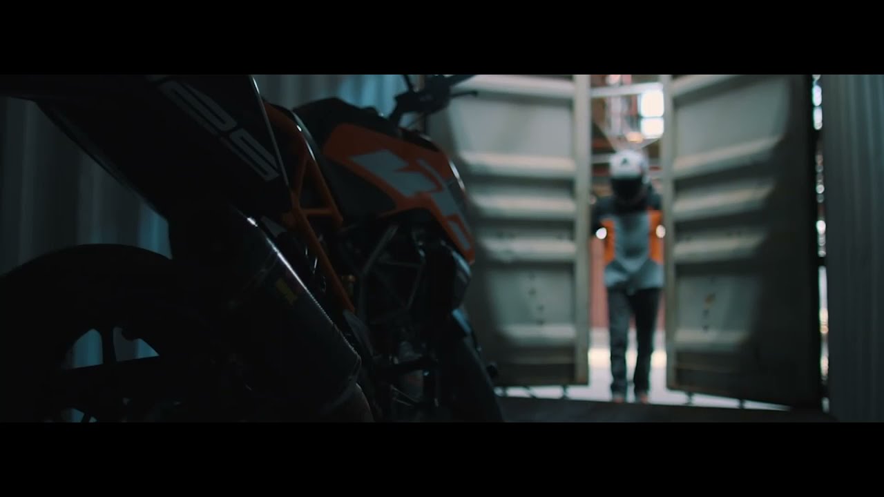 MaxAir - Glock (Official Video)