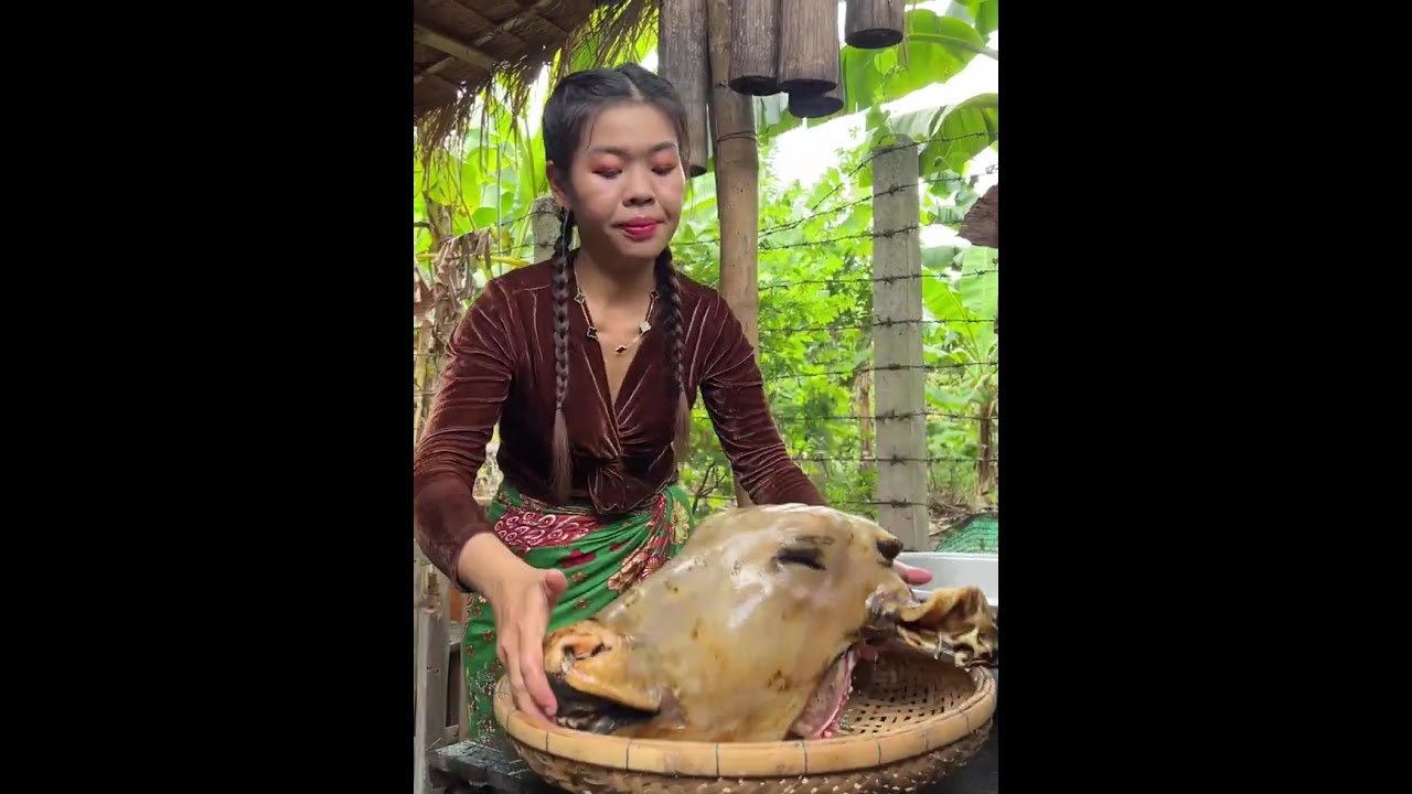 Cooking Cow, Rural recipe is delicious #yummy #delicious #food #cooking #cow