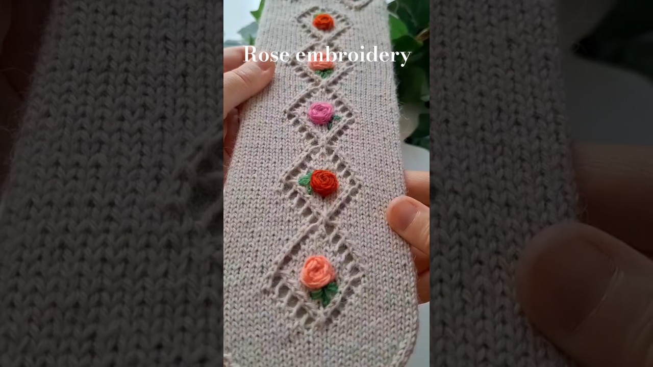 Kā iz&scaron;ūt rozi uz adījuma! How to Embroider a Rose on Knitting &ndash; Easy & Beautiful! #knittig #diy