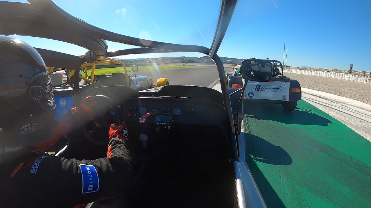 Caterham Roadsport 2023 - Course 09 - Beau résultat à Valencia !