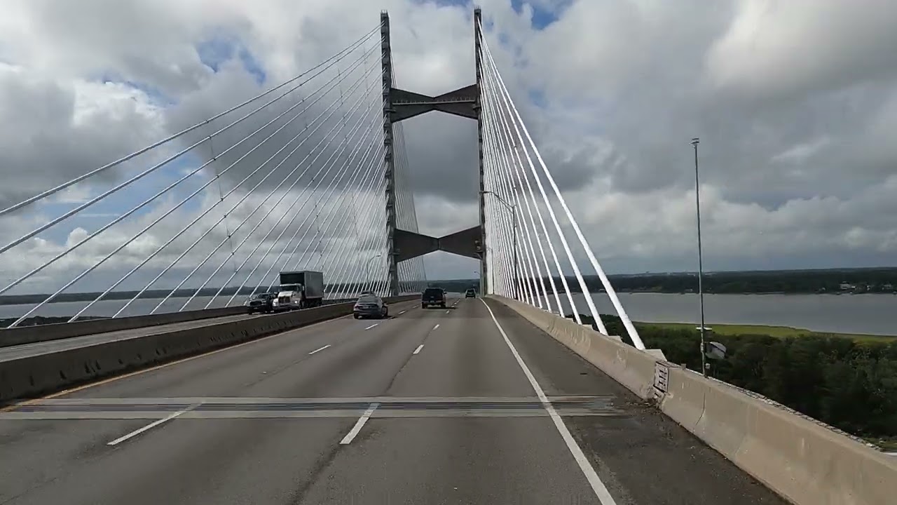 Crossing the Dames Point Bridge on I-295 in Jacksonville, FL