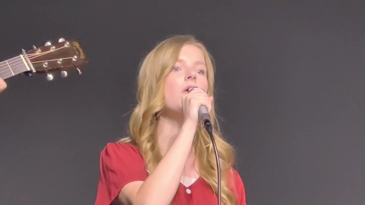 The Morrison Sisters Live