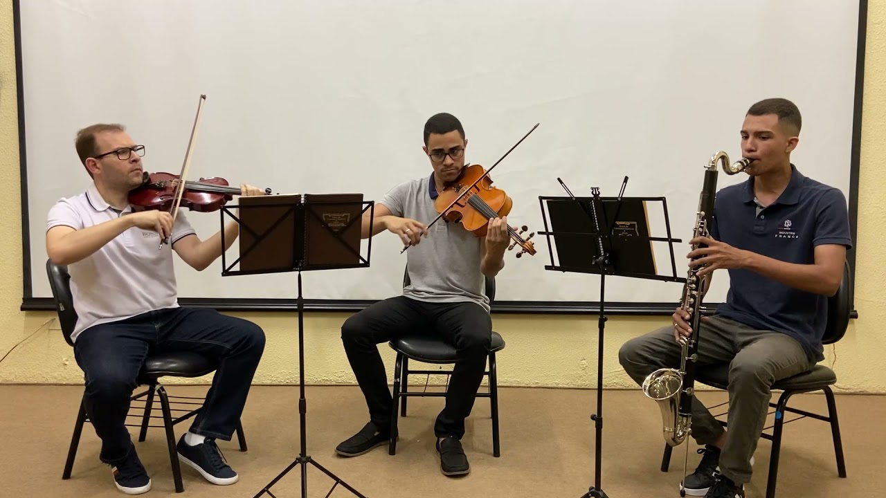 Hino 212 | Violino, Viola e Clarone | CCB