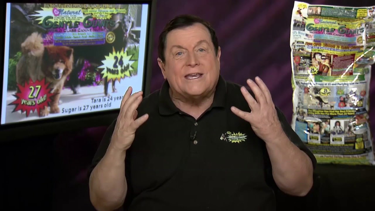 'Batman's' Burt Ward says dogs are 24, 27 due to his food
