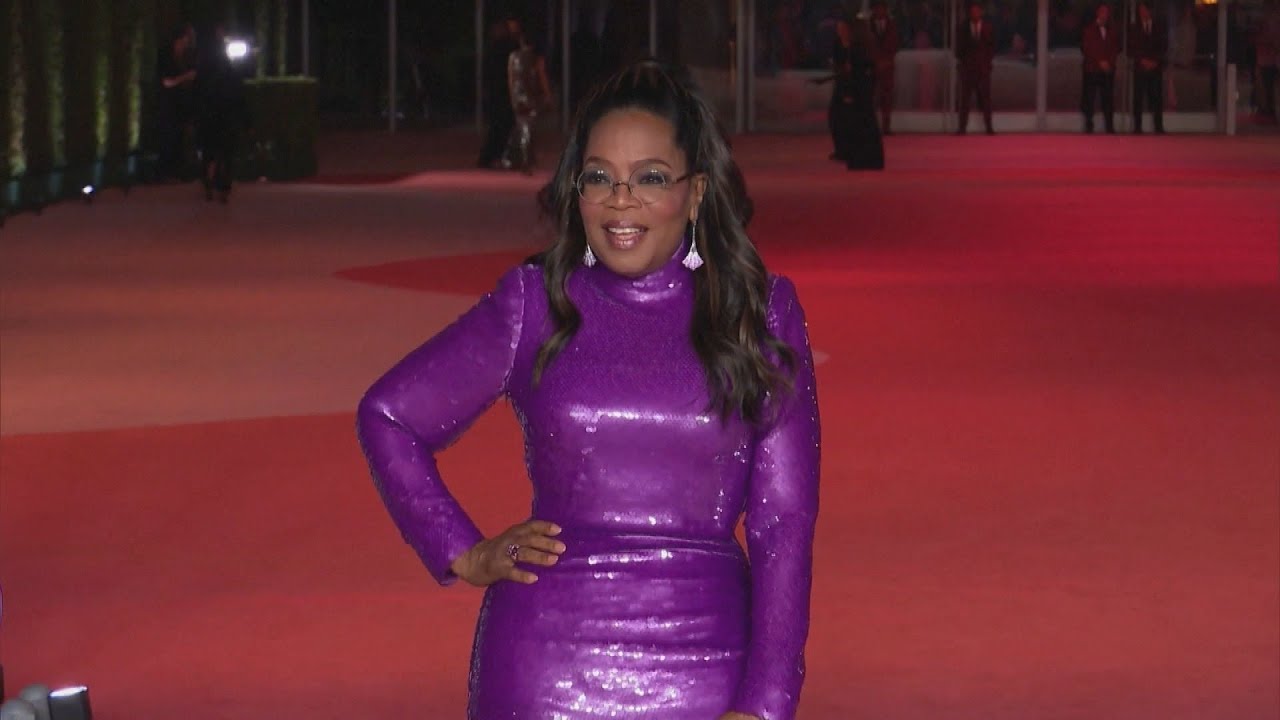 Oprah Winfrey Leaves WeightWatchers Board of Directors