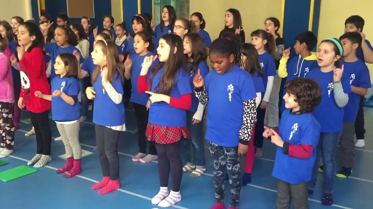 Trillargento coro voci bianche / L'ago nel pagliaio.