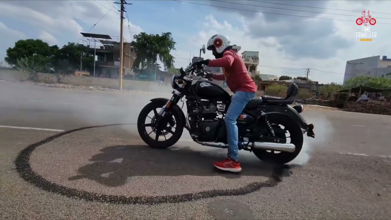 Super Meteor 650 Tyres | CEAT × ROYAL ENFIELD | CHANGING OLD CEAT TYRES AFTER 30,000 KMS | BURNOUT 