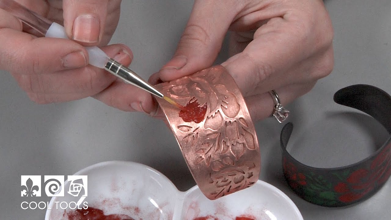 Крутые инструменты | Эмалированный манжет Cyprus&trade; Copper Clay от Карен Трекслер