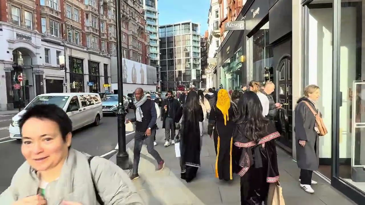 London Walk Most Expensive Neighborhood in London Belgravia Posh area in Central London 4K HDR