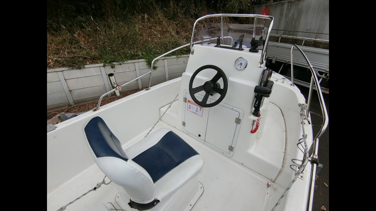 中古艇ドットコム　マリンモーターＮＥＯ３９０　操船席周り動画