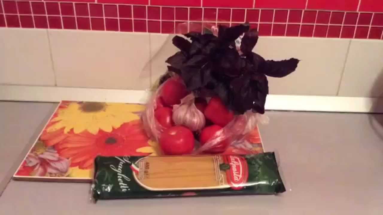 Pasta al pomodoro. Паста ал помодоро.