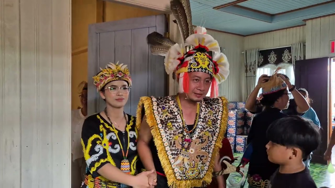PROSESI PENJEMPUTAN PENGANTIN WANITA DAYAK KAYAN NIKAH ADAT || TEI PALA DOH 