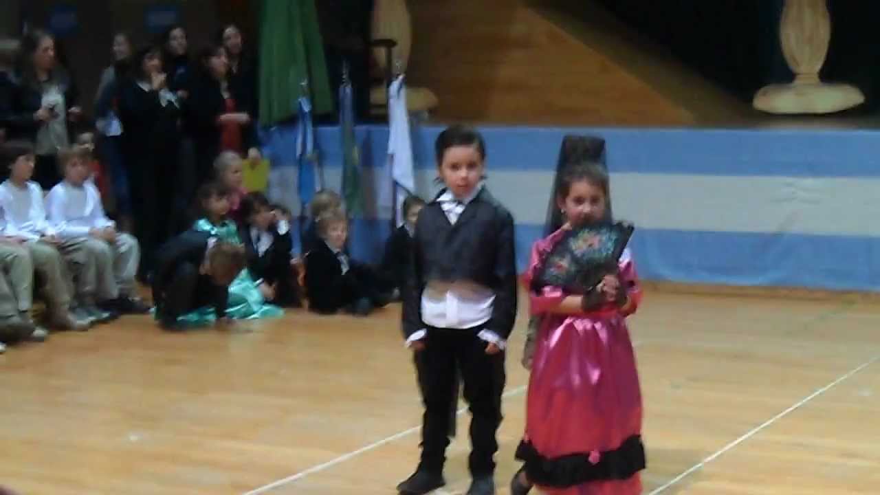ACTO 25 DE MAYO !!!! En el Colegio Alas de Palomar!!!!!