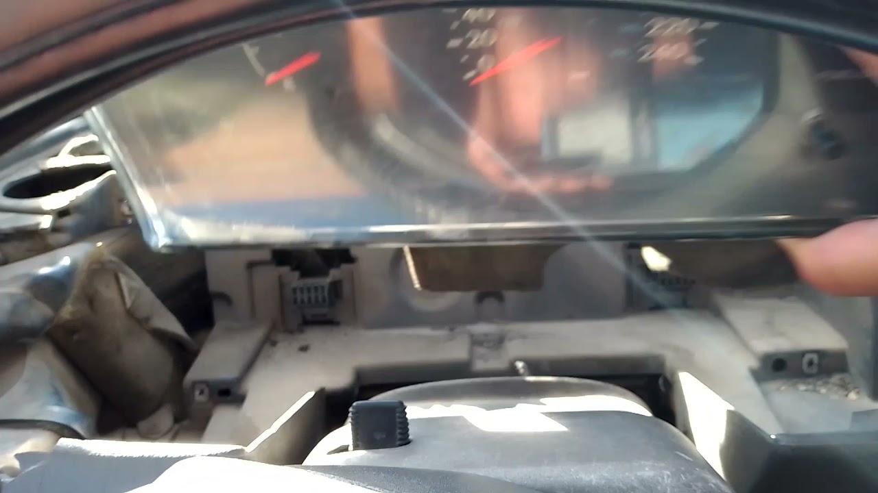 cambiar clúster por uno con tacómetro dodge neon