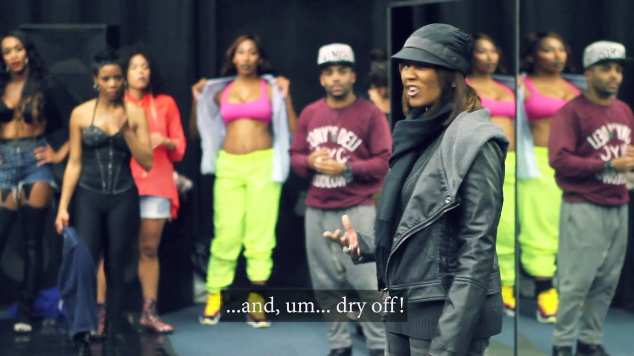 Diamonds World Tour - Dancer Auditions