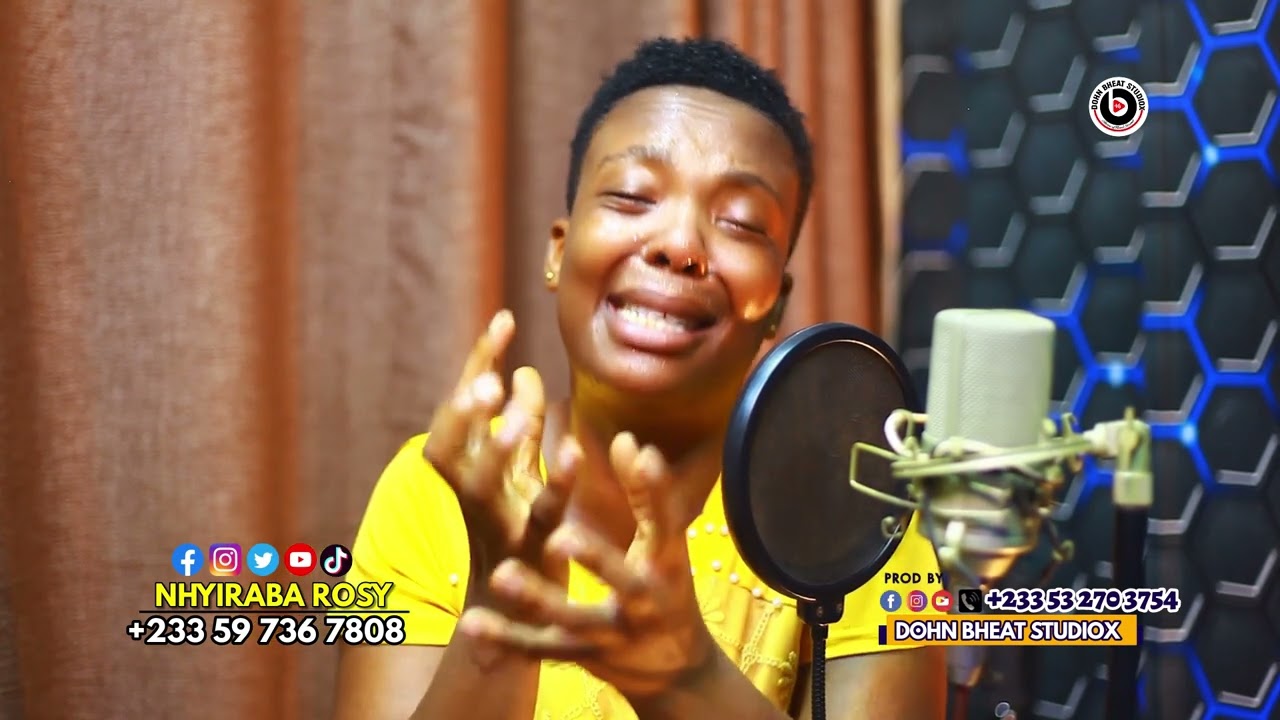 You can't control your tears 😢 😭Nhyiraba Rosy outpouring performance at @dohnbheatstudiox