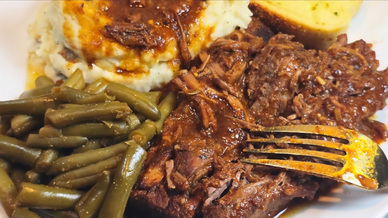 Ultimate Roast Beef & Creamy Mashed Potatoes Recipe