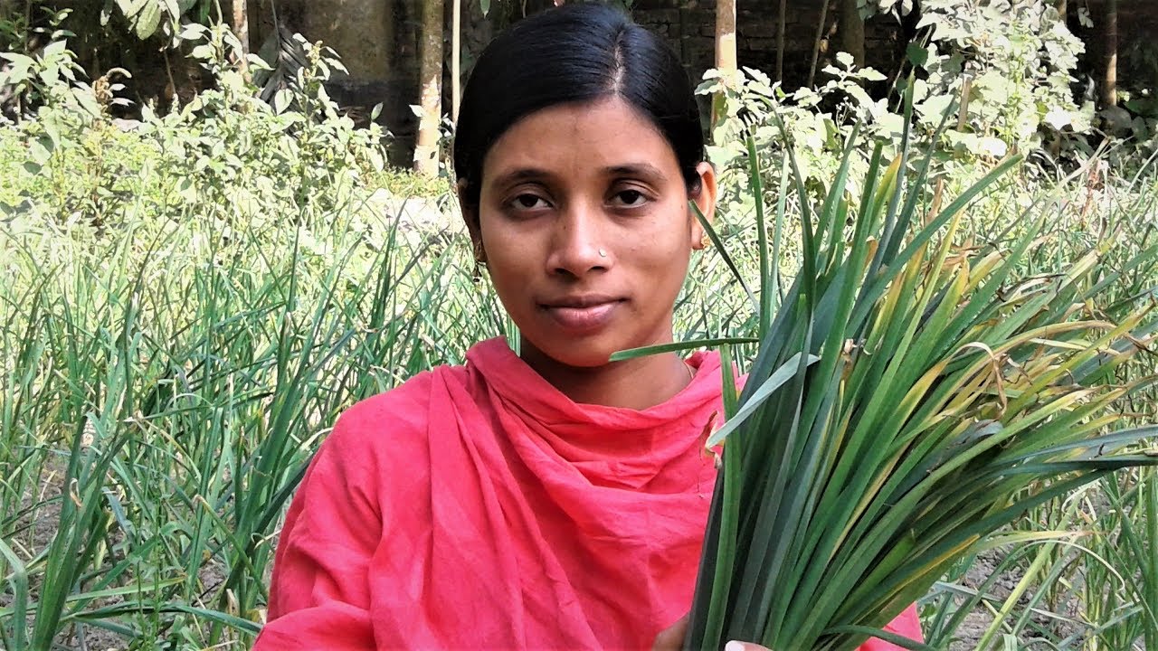 Farm Fresh Garlic Leaves Recipe | Cooking Green Leaves in My Village By Street Village Food