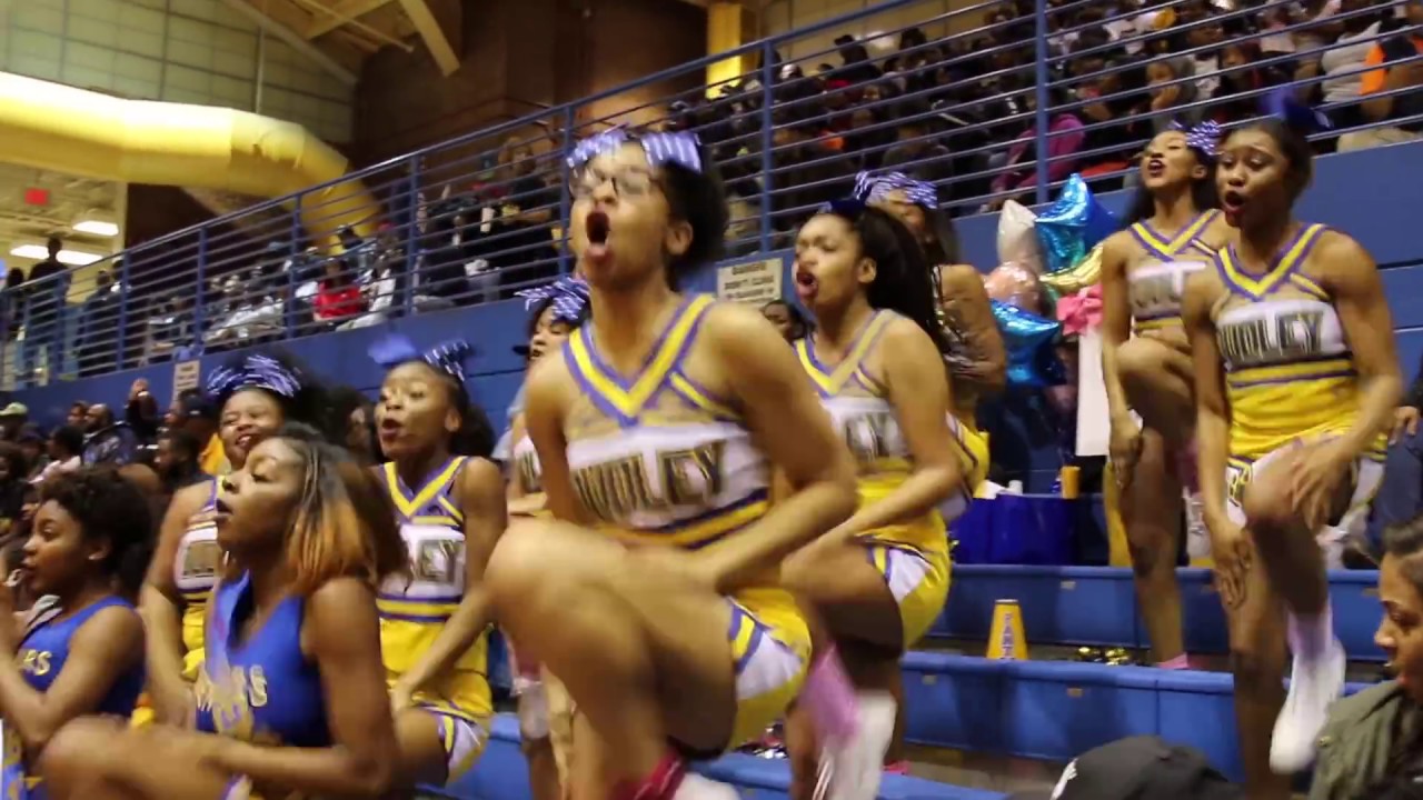 Cheerleaders: CB&G 37 Final Episode: Cheer Battle Dudley Vs. Smith High School (Senior Night)