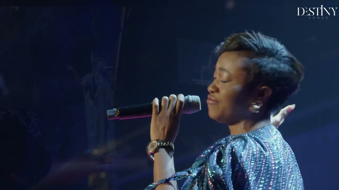 Spontaneous Worship - Efe Grace  (@EfeGrace )