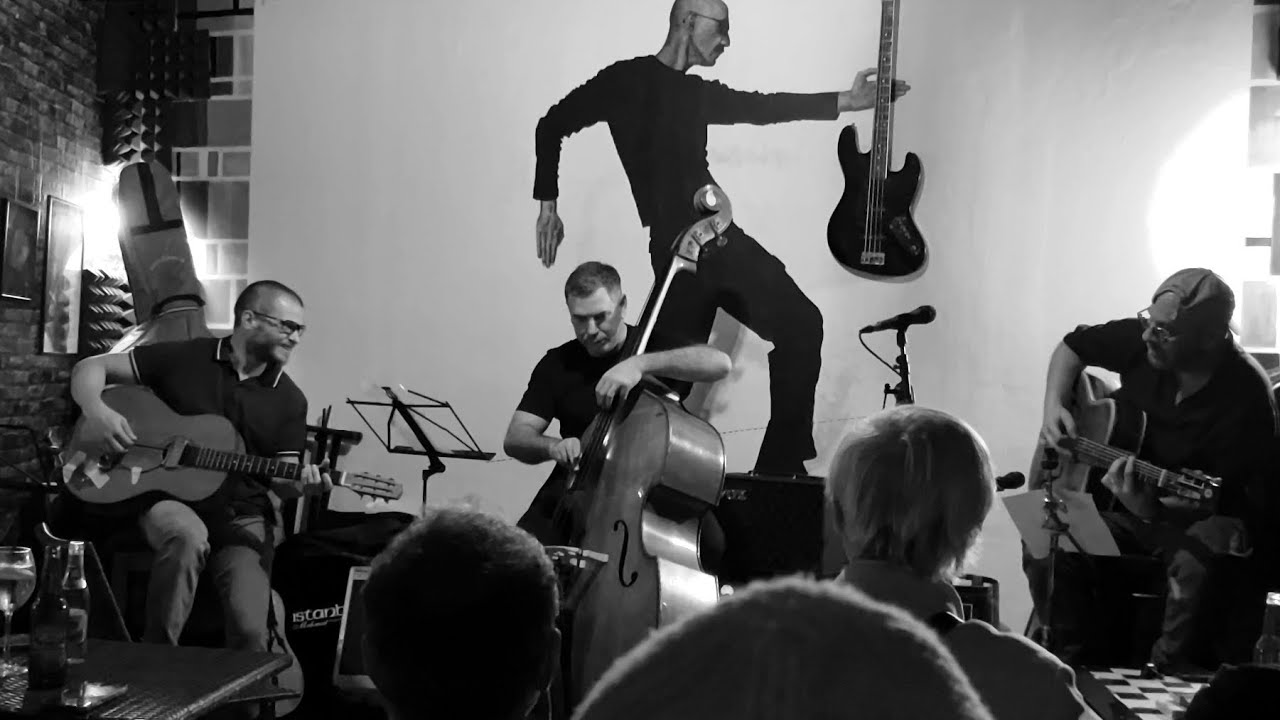 Țuica (Brie,Cojanu,Hihu) jazz manouche live at Three Drunkards Bucharest 