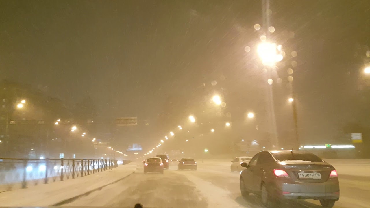 B&atilde;o tuyết ở Nga//метель