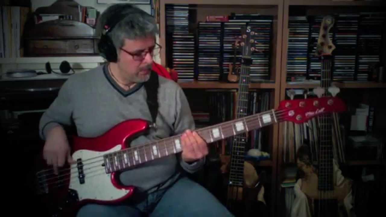 Prendila così by Lucio Battisti personal bass cover by Rino Conteduca with Mike Lull bass M5V